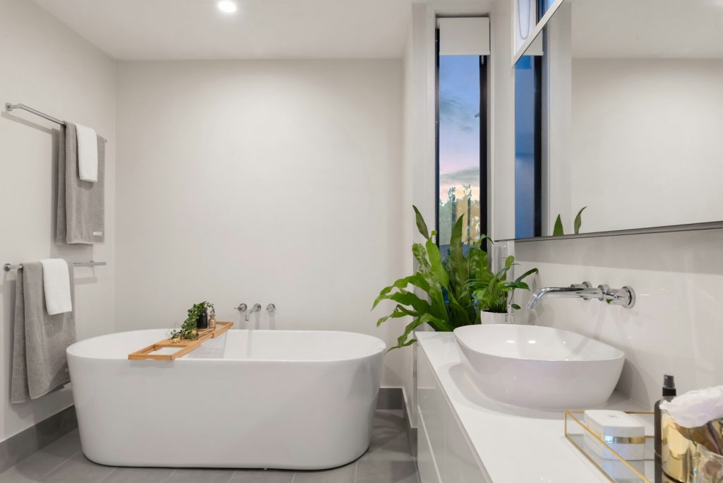 Reforma de baño pequeño en Zaragoza por Kova Reformas